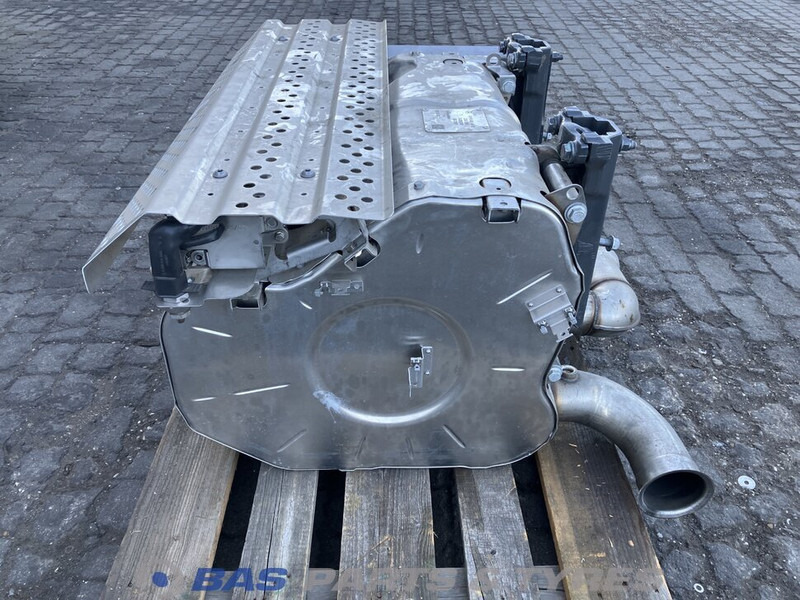 Mercedes-Benz Uitlaatdemper Mercedes A 013 490 45 12 - Silencieux pour Camion: photos 4 Mercedes-Benz Uitlaatdemper Mercedes A 013 490 45 12 - Silencieux pour Camion: photos 4