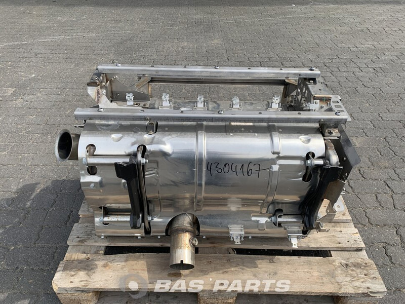 Mercedes-Benz Uitlaatdemper Mercedes A 013 490 45 12 - Silencieux pour Camion: photos 3 Mercedes-Benz Uitlaatdemper Mercedes A 013 490 45 12 - Silencieux pour Camion: photos 3