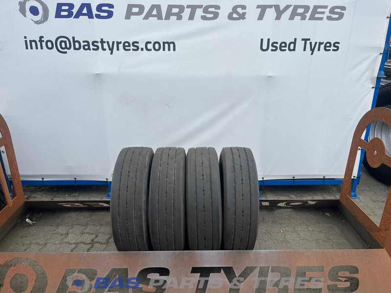 Michelin - Pneu pour Camion: photos 1 Michelin - Pneu pour Camion: photos 1