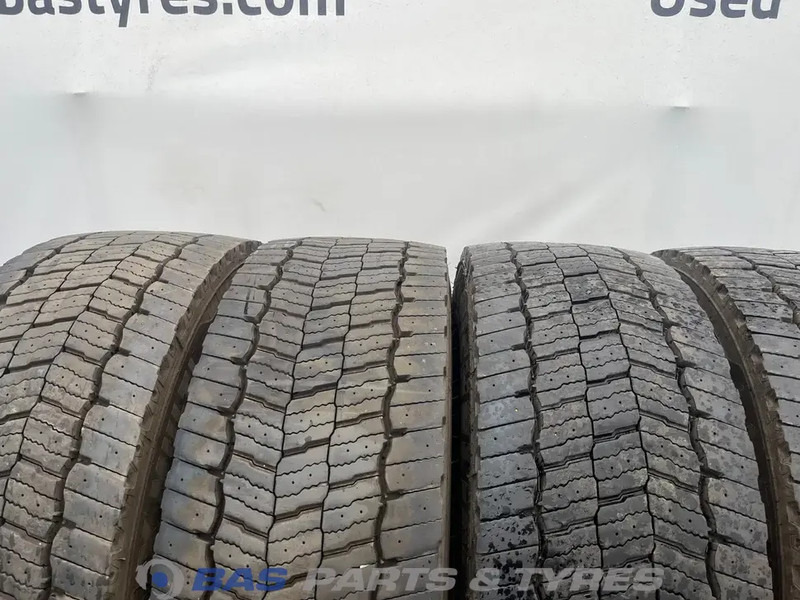 Michelin - Pneu pour Camion: photos 2 Michelin - Pneu pour Camion: photos 2