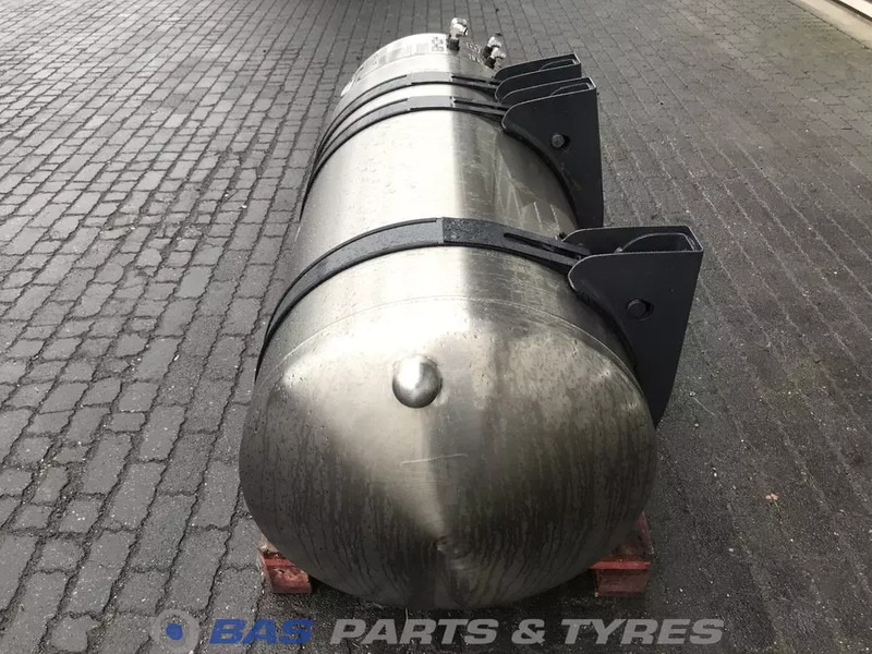 Scania LNG tank Scania 352 Liter 1776103 - Réservoir de carburant pour Camion: photos 2 Scania LNG tank Scania 352 Liter 1776103 - Réservoir de carburant pour Camion: photos 2