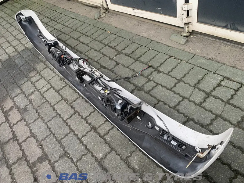 Scania  - Pare-soleil pour Camion: photos 4 Scania  - Pare-soleil pour Camion: photos 4