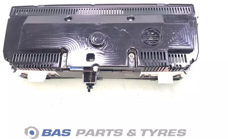 Volvo FH4 - Panel de instrumentos pour Camion: photos 3 Volvo FH4 - Panel de instrumentos pour Camion: photos 3