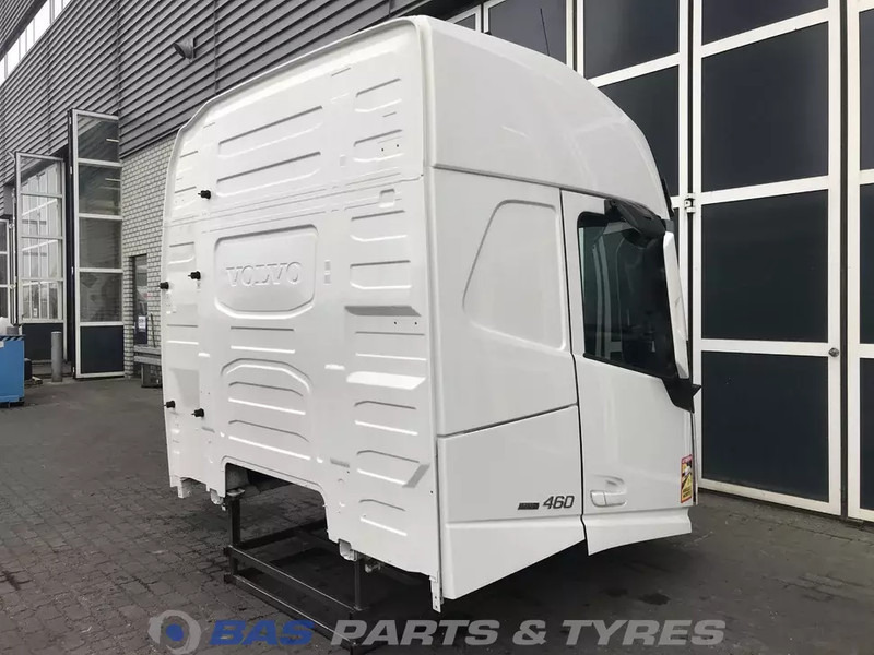 Volvo FH4 Volvo Globetrotter L2H2 82219166 - Cabine et intérieur pour Camion: photos 4 Volvo FH4 Volvo Globetrotter L2H2 82219166 - Cabine et intérieur pour Camion: photos 4