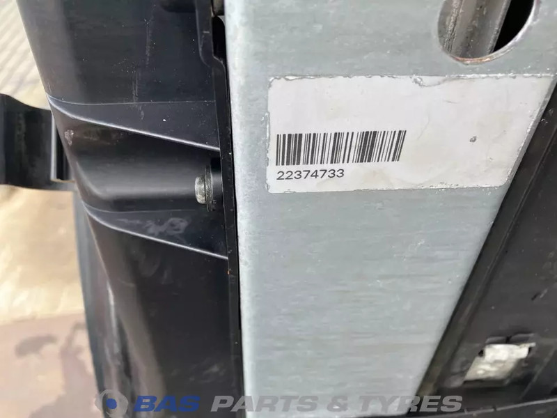Volvo FM4 Koelerpakket Volvo D11K 370 K1 21649624 - Radiateur pour Camion: photos 3 Volvo FM4 Koelerpakket Volvo D11K 370 K1 21649624 - Radiateur pour Camion: photos 3