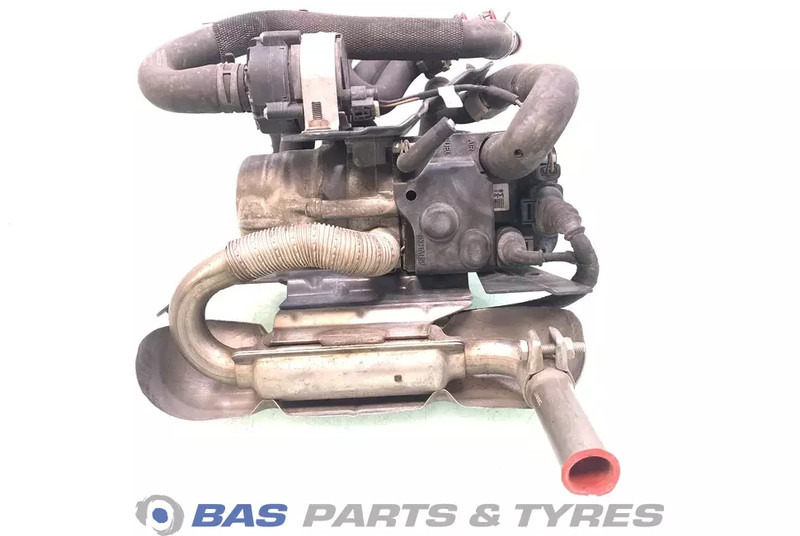 Webasto Universeel Standkachel 2640267 - Chauffage/ Ventilation pour Camion: photos 2 Webasto Universeel Standkachel 2640267 - Chauffage/ Ventilation pour Camion: photos 2