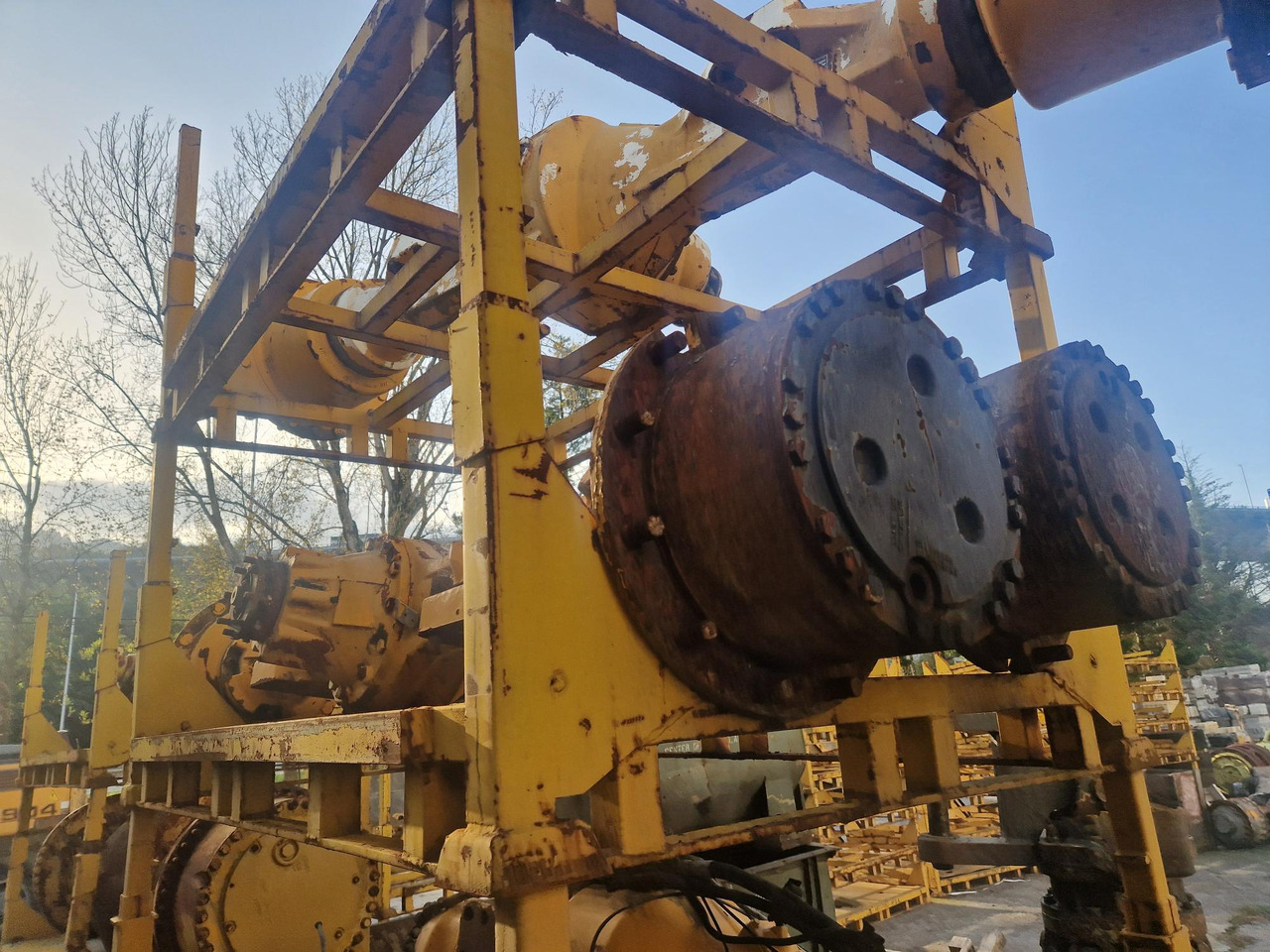 EJES ZF 407 CK y ZF409 DK Liebherr L531 - Essieu et pièces pour Engins de chantier: photos 3 EJES ZF 407 CK y ZF409 DK Liebherr L531 - Essieu et pièces pour Engins de chantier: photos 3