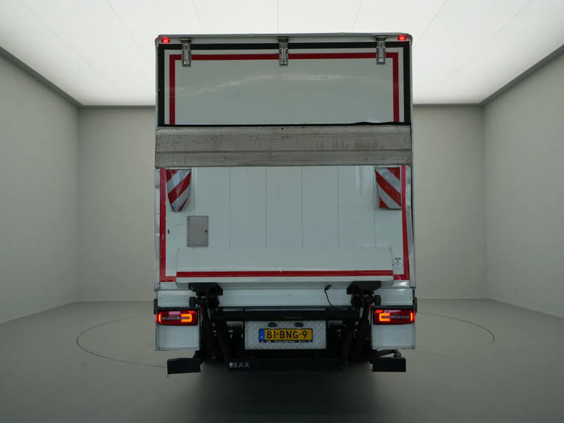 DAF CF 300 FA Sleeping Cab, New APK, Full Tank, New Tacho, 2t Laadklep - Camion fourgon: photos 5 DAF CF 300 FA Sleeping Cab, New APK, Full Tank, New Tacho, 2t Laadklep - Camion fourgon: photos 5