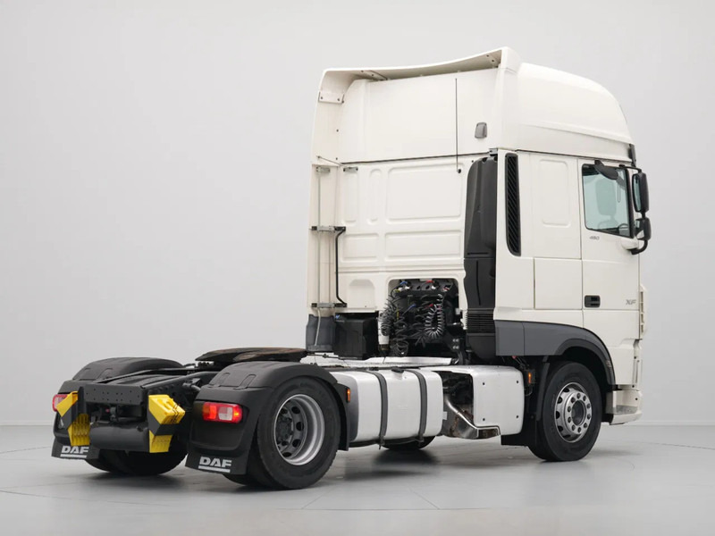 DAF XF 480 FT Super Space Cab, 2x Tanks, PTO Prep - Tracteur routier: photos 4 DAF XF 480 FT Super Space Cab, 2x Tanks, PTO Prep - Tracteur routier: photos 4