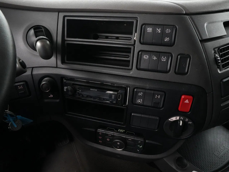 Tracteur routier DAF XF 480 FT Super Space Cab, PTO Prep: photos 18