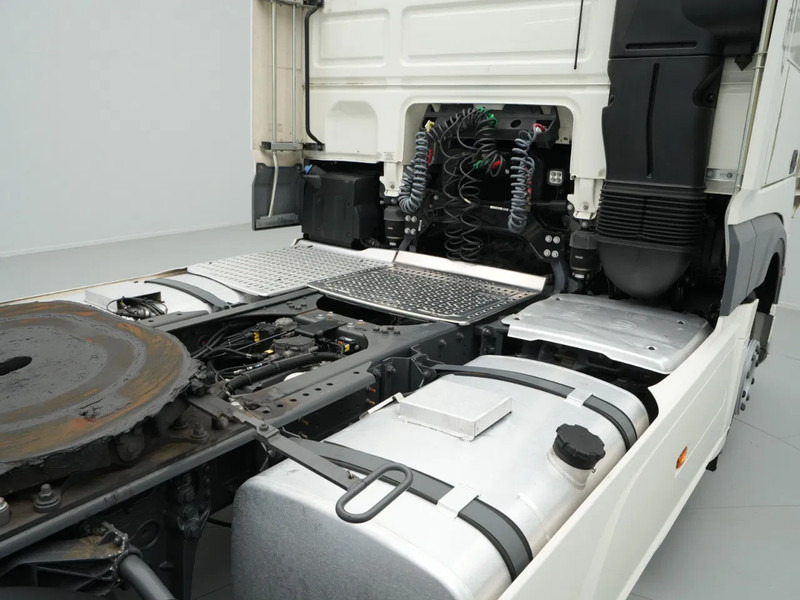 Tracteur routier DAF XF 480 FT Super Space Cab, PTO Prep: photos 9