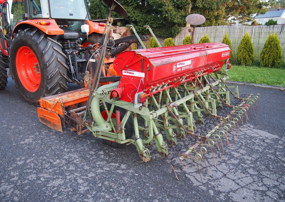 Agregat uprawowo-siewny Maschio 300 1998 Agregat uprawowo-siewny Maschio Nodet - Combiné de semis: photos 2 Agregat uprawowo-siewny Maschio 300 1998 Agregat uprawowo-siewny Maschio Nodet - Combiné de semis: photos 2