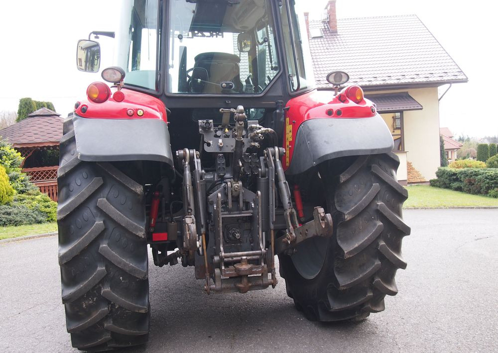 Ciągnik Massey Ferguson MF 6455 Dyna6 2013 Ciągnik Massey Ferguson 6455+TUZ - Tracteur agricole: photos 5 Ciągnik Massey Ferguson MF 6455 Dyna6 2013 Ciągnik Massey Ferguson 6455+TUZ - Tracteur agricole: photos 5