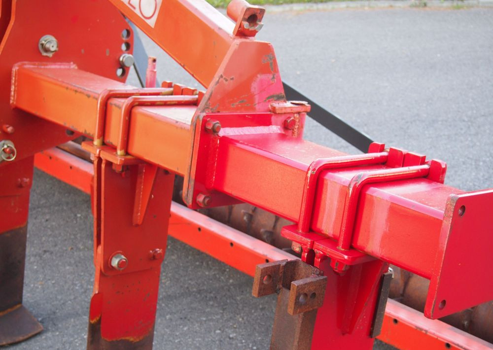 Głębosz Demblon 2008 - Décompacteur: photos 5 Głębosz Demblon 2008 - Décompacteur: photos 5