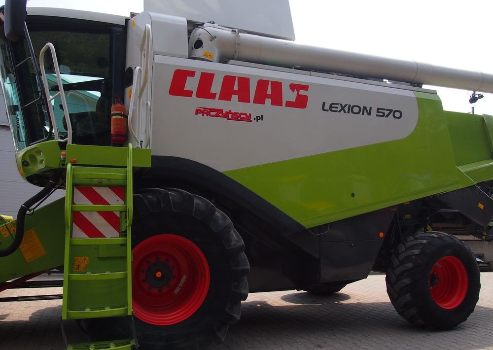 Kombajn zbożawy Claas Lexon 570  Kombajn zbożowy CLAAS LEXION 570+ heder VARIO 7,5m - Moissonneuse-batteuse: photos 4 Kombajn zbożawy Claas Lexon 570  Kombajn zbożowy CLAAS LEXION 570+ heder VARIO 7,5m - Moissonneuse-batteuse: photos 4