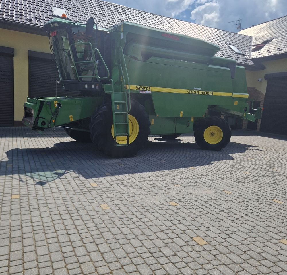 Kombajn zbożawy John deere 2254 2000 Kombajn John Deere JD - Moissonneuse-batteuse: photos 5 Kombajn zbożawy John deere 2254 2000 Kombajn John Deere JD - Moissonneuse-batteuse: photos 5