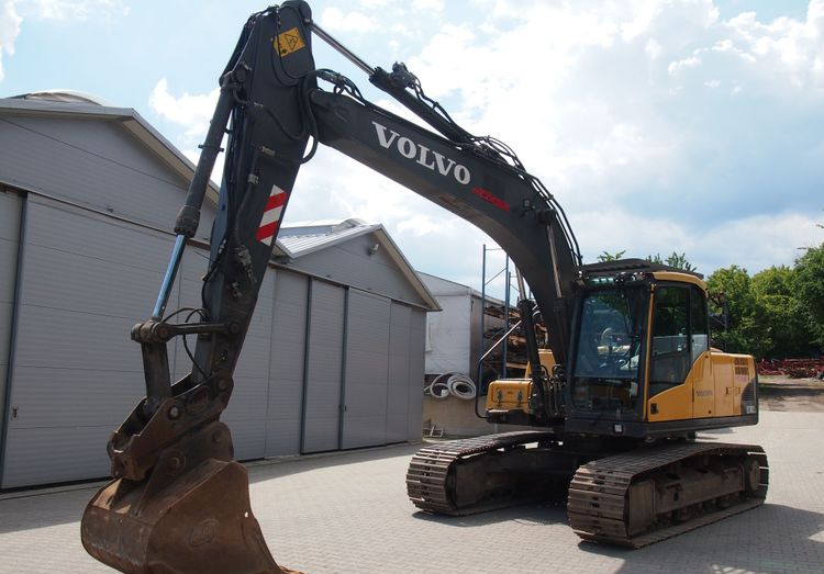 Koparka gąsienicowa Volvo EC180CL 2008 KOPARKA VOLVO - Pelle sur chenille: photos 1 Koparka gąsienicowa Volvo EC180CL 2008 KOPARKA VOLVO - Pelle sur chenille: photos 1