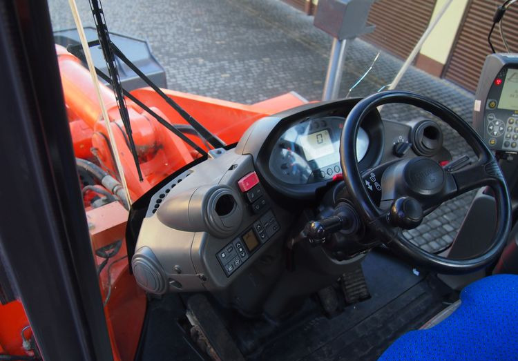 Ładowarka Hitachi ZW250 2010 Ładowarka Hitachi Waga, Centralne smarowanie - crédit-bail Ładowarka Hitachi ZW250 2010 Ładowarka Hitachi Waga, Centralne smarowanie: photos 6