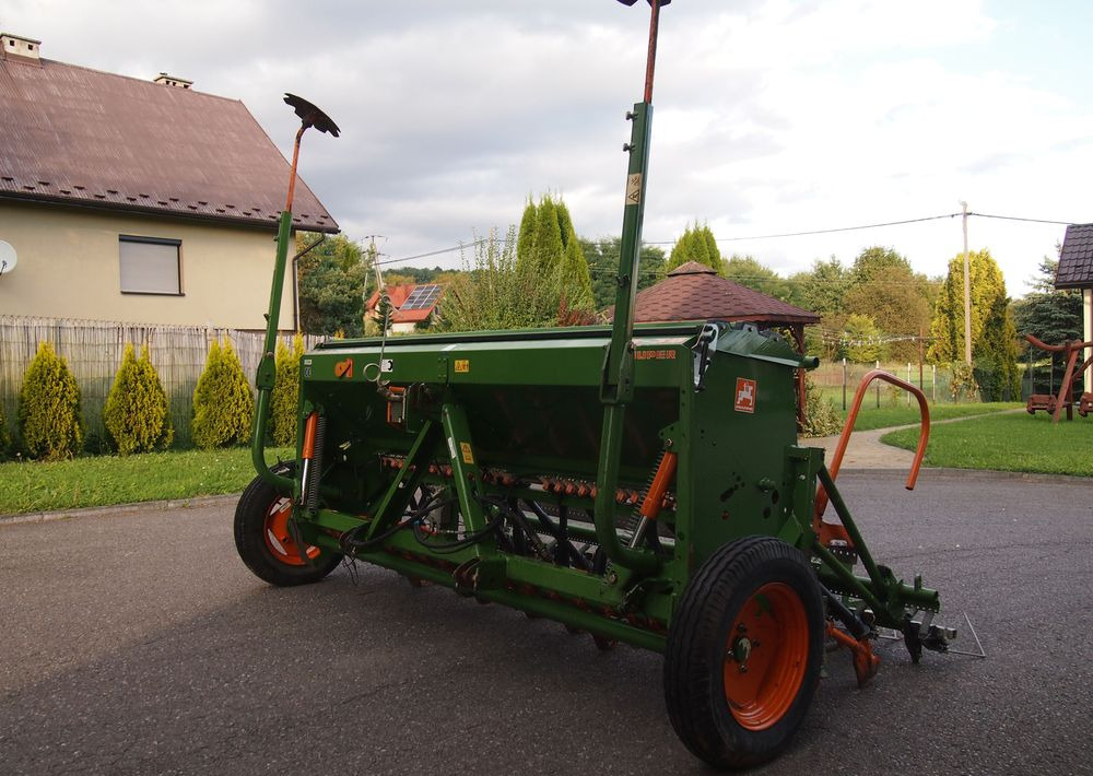 Siewnik Amazone D9 -30 2007 Siewnik Amazone - Semoir: photos 5 Siewnik Amazone D9 -30 2007 Siewnik Amazone - Semoir: photos 5