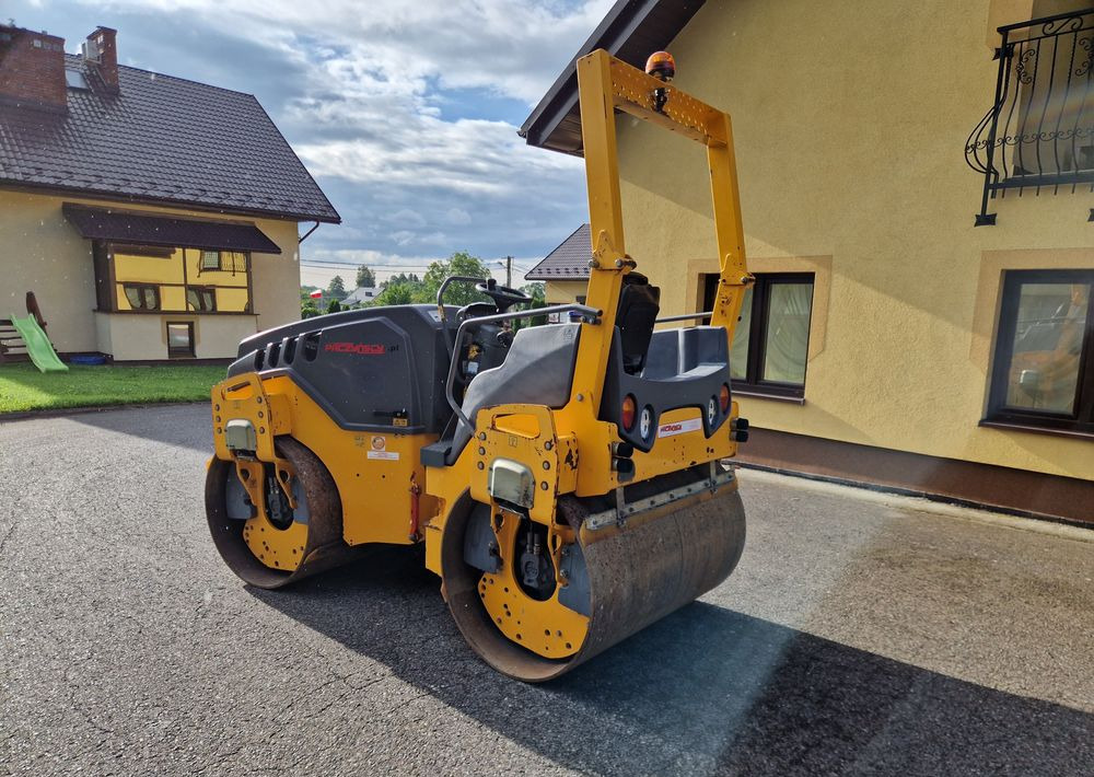 Walec Hamm HD14VV 2014 Walec HAMM HD 14VV silnik KUBOTA - Compacteur: photos 4 Walec Hamm HD14VV 2014 Walec HAMM HD 14VV silnik KUBOTA - Compacteur: photos 4