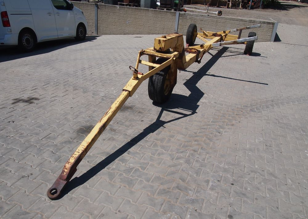 Wózek do kombajnu New Holland 3 kołowy Wózek pod heder do kombajnu - Chariot de coupe: photos 2 Wózek do kombajnu New Holland 3 kołowy Wózek pod heder do kombajnu - Chariot de coupe: photos 2