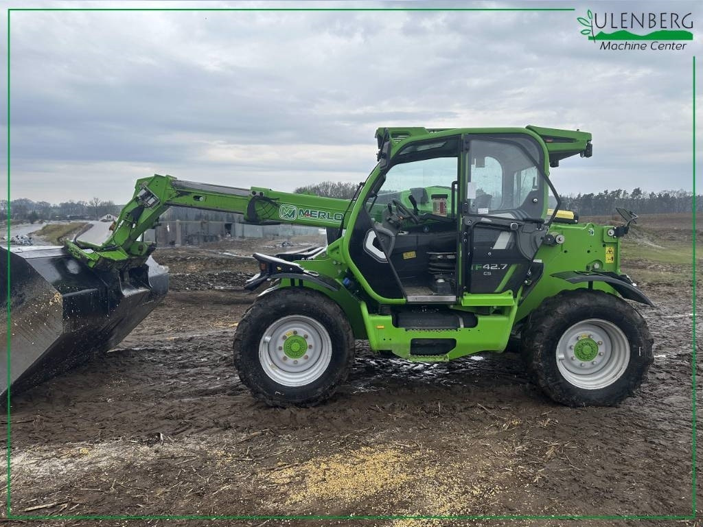 Merlo TF 42.7 CS - Chariot télescopique: photos 3 Merlo TF 42.7 CS - Chariot télescopique: photos 3