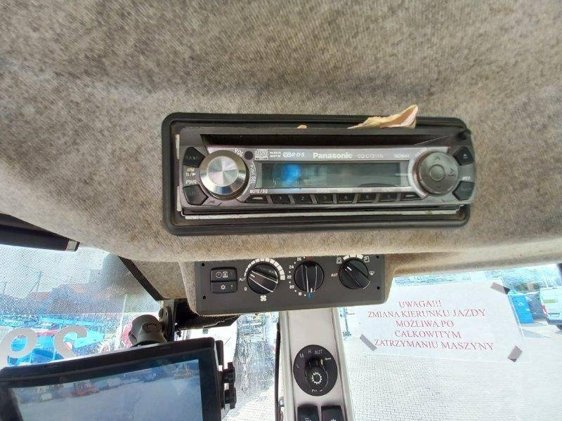 Chargeuse sur pneus Volvo L 120 G: photos 13