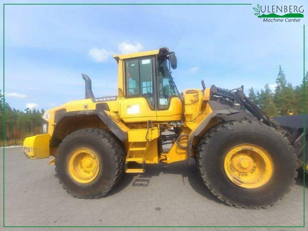 Chargeuse sur pneus Volvo L 120 G: photos 11