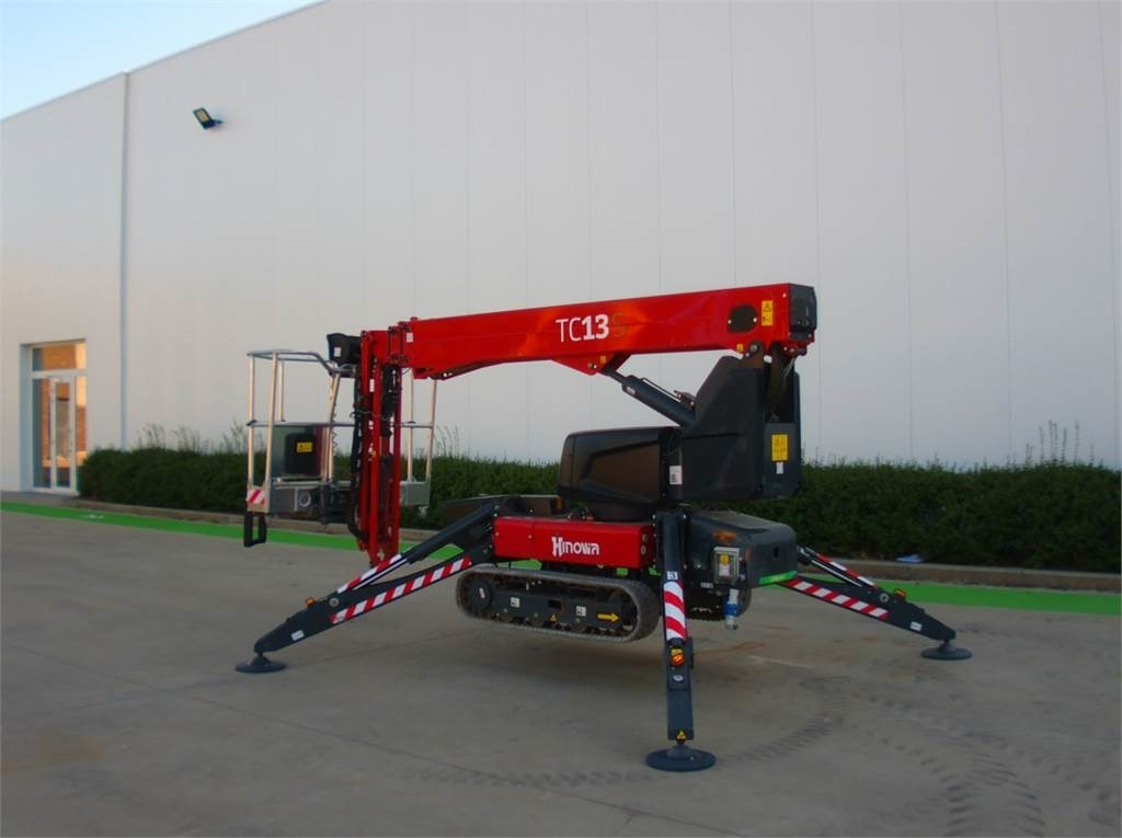 Hinowa TC13S - Nacelle télescopique, Nacelle araignée: photos 3 Hinowa TC13S - Nacelle télescopique, Nacelle araignée: photos 3