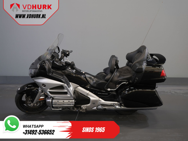 Honda GL 1800 GoldWing MARGE/ ABS/ Koffers/ Cruise/ Topkoffer/ Radio - Motocyclette: photos 4 Honda GL 1800 GoldWing MARGE/ ABS/ Koffers/ Cruise/ Topkoffer/ Radio - Motocyclette: photos 4
