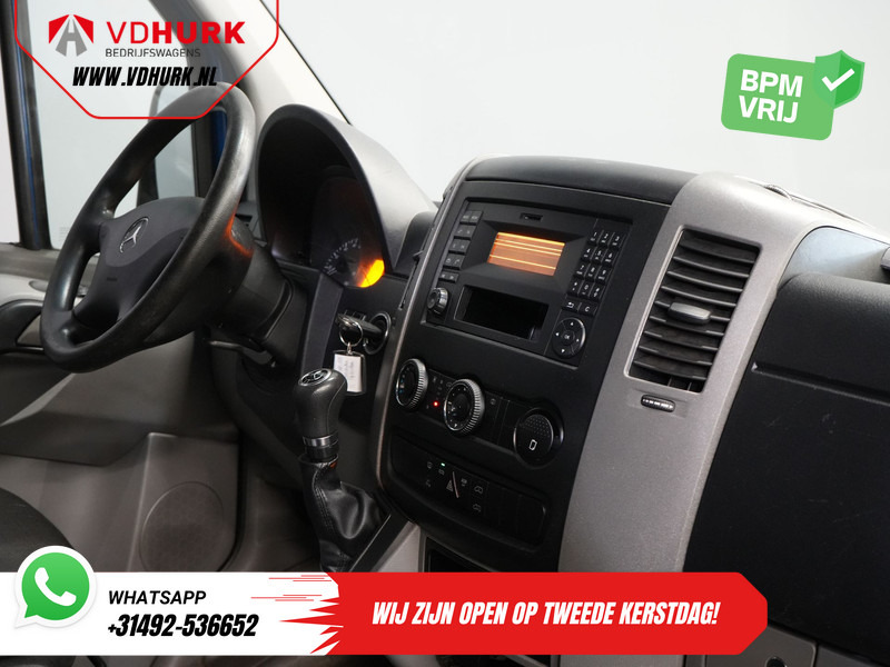 Mercedes-Benz Sprinter 213 2.2 CDI Aut. L2H2 €13.915,- Incl. BTW (BPM VRIJ) EXPORT Combi/ 9 Persoons/ Kombi/ 9P/ Airco/ PDC - Minibus, Transport de personnes: photos 3 Mercedes-Benz Sprinter 213 2.2 CDI Aut. L2H2 €13.915,- Incl. BTW (BPM VRIJ) EXPORT Combi/ 9 Persoons/ Kombi/ 9P/ Airco/ PDC - Minibus, Transport de personnes: photos 3