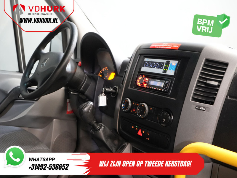 Mercedes-Benz Sprinter 313 2.2 CDI L2H2 €9.922 Incl. BTW BPM VRIJ! EXPORT Combi/ 9 Persoons/ Kombi/ 9P/ Airco/ Rolstoellift - Minibus, Transport de personnes: photos 3 Mercedes-Benz Sprinter 313 2.2 CDI L2H2 €9.922 Incl. BTW BPM VRIJ! EXPORT Combi/ 9 Persoons/ Kombi/ 9P/ Airco/ Rolstoellift - Minibus, Transport de personnes: photos 3