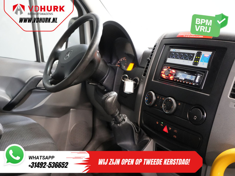 Mercedes-Benz Sprinter 313 2.2 CDI L2H2 €9.922 Incl. BTW BPM VRIJ! EXPORT Combi/ 9 Persoons/ Kombi/ 9P/ Airco/ Rolstoellift - Minibus, Transport de personnes: photos 3 Mercedes-Benz Sprinter 313 2.2 CDI L2H2 €9.922 Incl. BTW BPM VRIJ! EXPORT Combi/ 9 Persoons/ Kombi/ 9P/ Airco/ Rolstoellift - Minibus, Transport de personnes: photos 3