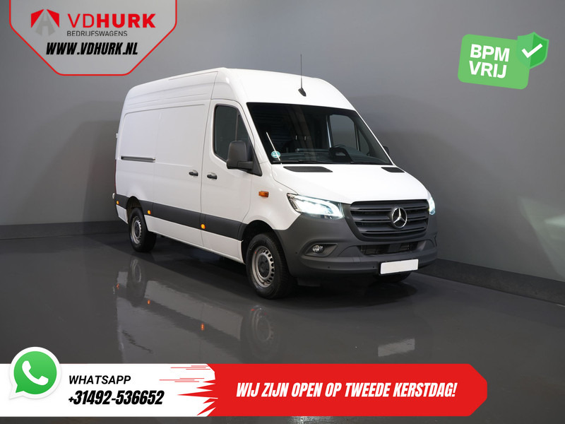 Mercedes-Benz Sprinter 317 Aut. L2H2 BPM VRIJ! LED/ 270 Gr.Deuren/ Gev.Stoel/ Stoelverw./ Navi/ Camera/ PDC/ Betimmerd/ Cruise - Fourgon utilitaire: photos 1 Mercedes-Benz Sprinter 317 Aut. L2H2 BPM VRIJ! LED/ 270 Gr.Deuren/ Gev.Stoel/ Stoelverw./ Navi/ Camera/ PDC/ Betimmerd/ Cruise - Fourgon utilitaire: photos 1
