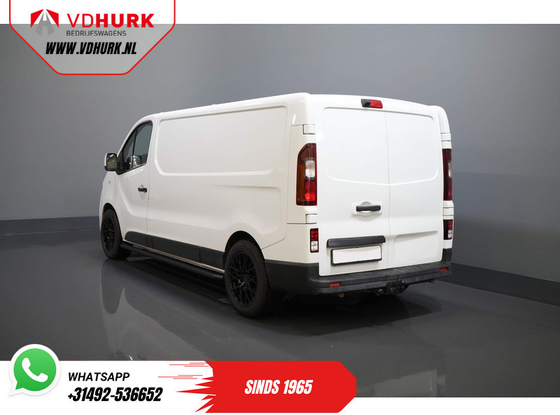 Renault Trafic 2.0 dCi 145 pk Aut. L2 LED/ 18" LMV/ Stoelverw./ Camera/ PDC/ Cruise/ Climate/ Trekhaak - Fourgon utilitaire: photos 2 Renault Trafic 2.0 dCi 145 pk Aut. L2 LED/ 18" LMV/ Stoelverw./ Camera/ PDC/ Cruise/ Climate/ Trekhaak - Fourgon utilitaire: photos 2