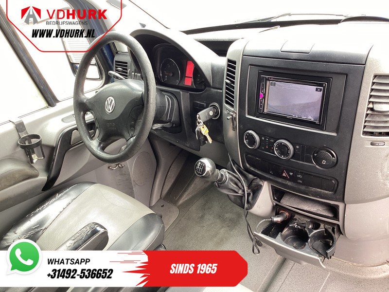 Volkswagen Crafter 2.0 TDI L2 EXPORT ONLY 3.5t Trekhaak/ Imperiaal/ Camera/ PDC/ Airco/ Cruise/ Bluetooth - Fourgon utilitaire: photos 3 Volkswagen Crafter 2.0 TDI L2 EXPORT ONLY 3.5t Trekhaak/ Imperiaal/ Camera/ PDC/ Airco/ Cruise/ Bluetooth - Fourgon utilitaire: photos 3