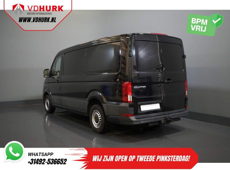 Volkswagen Crafter 35 2.0 TDI 140 pk DSG Aut. L3H2 EXPORT ONLY Navi/ Carplay/ PDC/ Cruise/ Trekhaak/ Airco - Fourgon utilitaire: photos 2 Volkswagen Crafter 35 2.0 TDI 140 pk DSG Aut. L3H2 EXPORT ONLY Navi/ Carplay/ PDC/ Cruise/ Trekhaak/ Airco - Fourgon utilitaire: photos 2