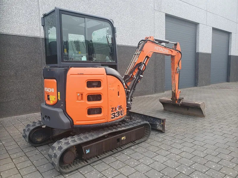 Hitachi ZX33U -5A -CLR - Mini pelle: photos 3 Hitachi ZX33U -5A -CLR - Mini pelle: photos 3