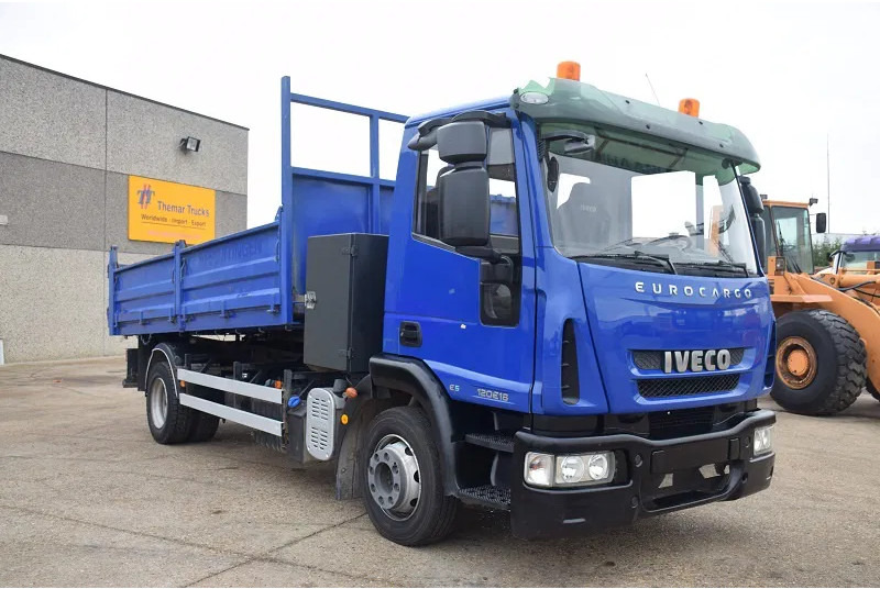 Iveco EuroCargo 120 - Camion benne: photos 2 Iveco EuroCargo 120 - Camion benne: photos 2