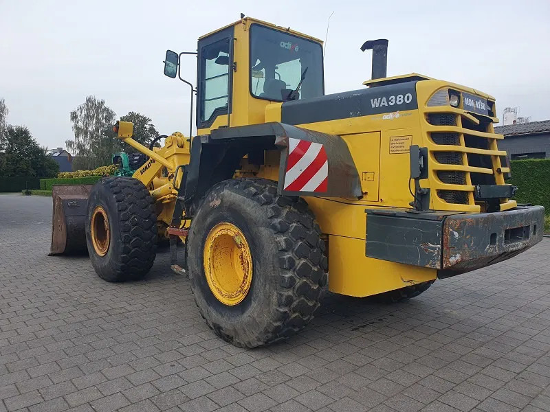 Chargeuse sur pneus Komatsu Komatsu WA380-3H: photos 1