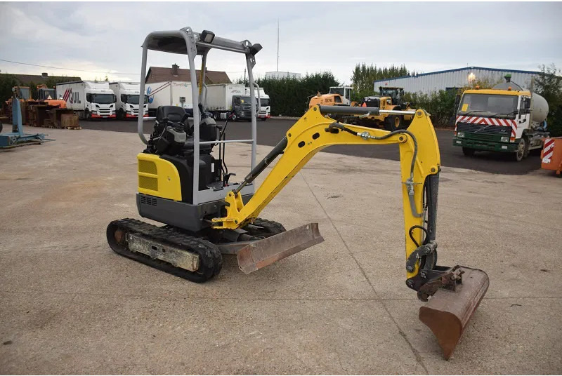 WACKER NEUSON Neuson Wacker EZ17 - stock id155 - Mini pelle: photos 5 WACKER NEUSON Neuson Wacker EZ17 - stock id155 - Mini pelle: photos 5
