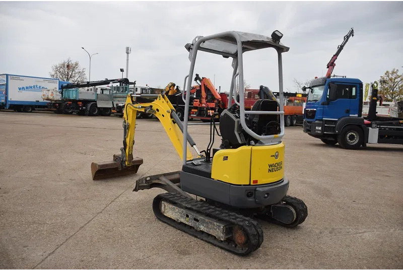 WACKER NEUSON Neuson Wacker EZ17 - stock id155 - Mini pelle: photos 3 WACKER NEUSON Neuson Wacker EZ17 - stock id155 - Mini pelle: photos 3