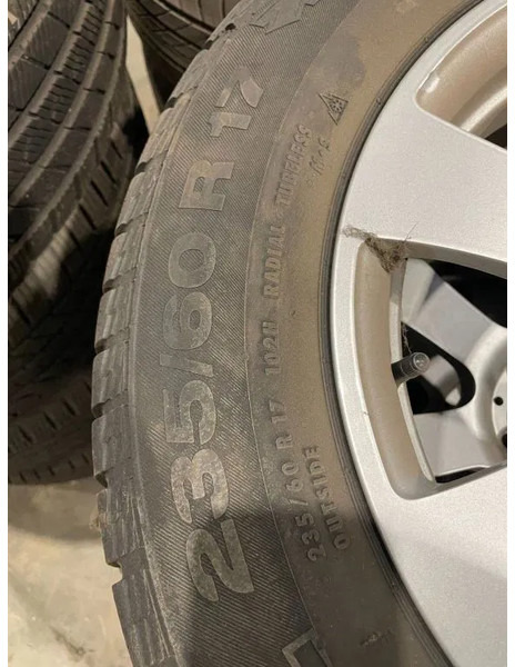 Continental Mercedes velgen met Continental banden 235/60 R17 102H M+S - Pneus et jantes pour Voiture: photos 3 Continental Mercedes velgen met Continental banden 235/60 R17 102H M+S - Pneus et jantes pour Voiture: photos 3