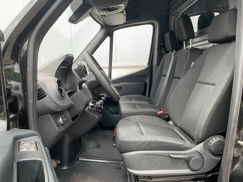 Mercedes-Benz Sprinter 314 *L2H2*Achteruitrijcamera*Elektr.Spiegels*Navigatie*Airconditioning* - Fourgon utilitaire: photos 5 Mercedes-Benz Sprinter 314 *L2H2*Achteruitrijcamera*Elektr.Spiegels*Navigatie*Airconditioning* - Fourgon utilitaire: photos 5