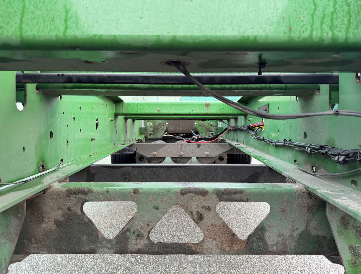 Semi-remorque porte-conteneur/ Caisse mobile Kögel S24-2 Back Slider Lift Axle Disc Brakes 3 Pieces Available NL-Trailer: photos 9 Semi-remorque porte-conteneur/ Caisse mobile Kögel S24-2 Back Slider Lift Axle Disc Brakes 3 Pieces Available NL-Trailer: photos 9