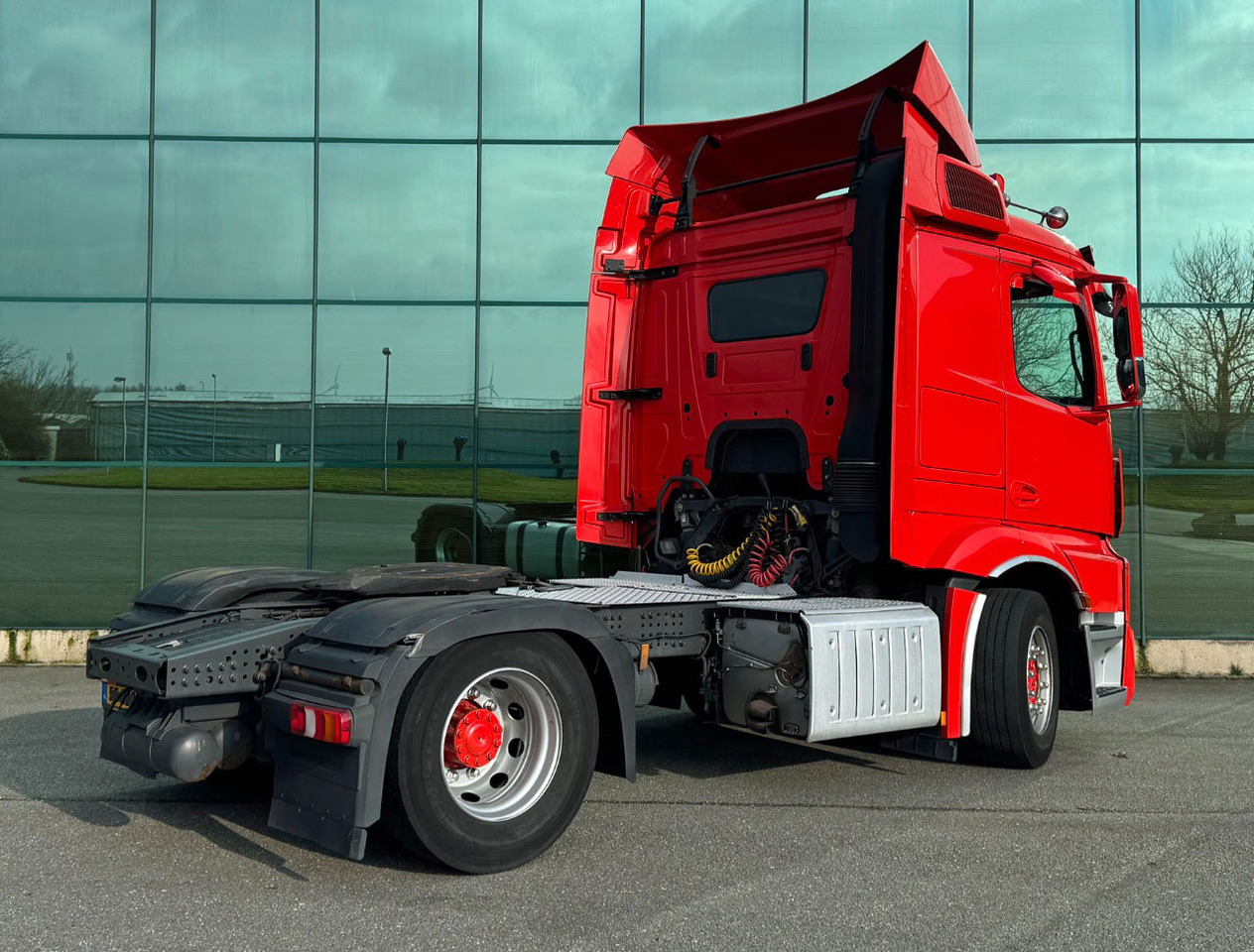 Mercedes-Benz Actros 1842 Full AIR Only 416.000 KM Euro 6 TOP Condition NL Truck - Tracteur routier: photos 4 Mercedes-Benz Actros 1842 Full AIR Only 416.000 KM Euro 6 TOP Condition NL Truck - Tracteur routier: photos 4