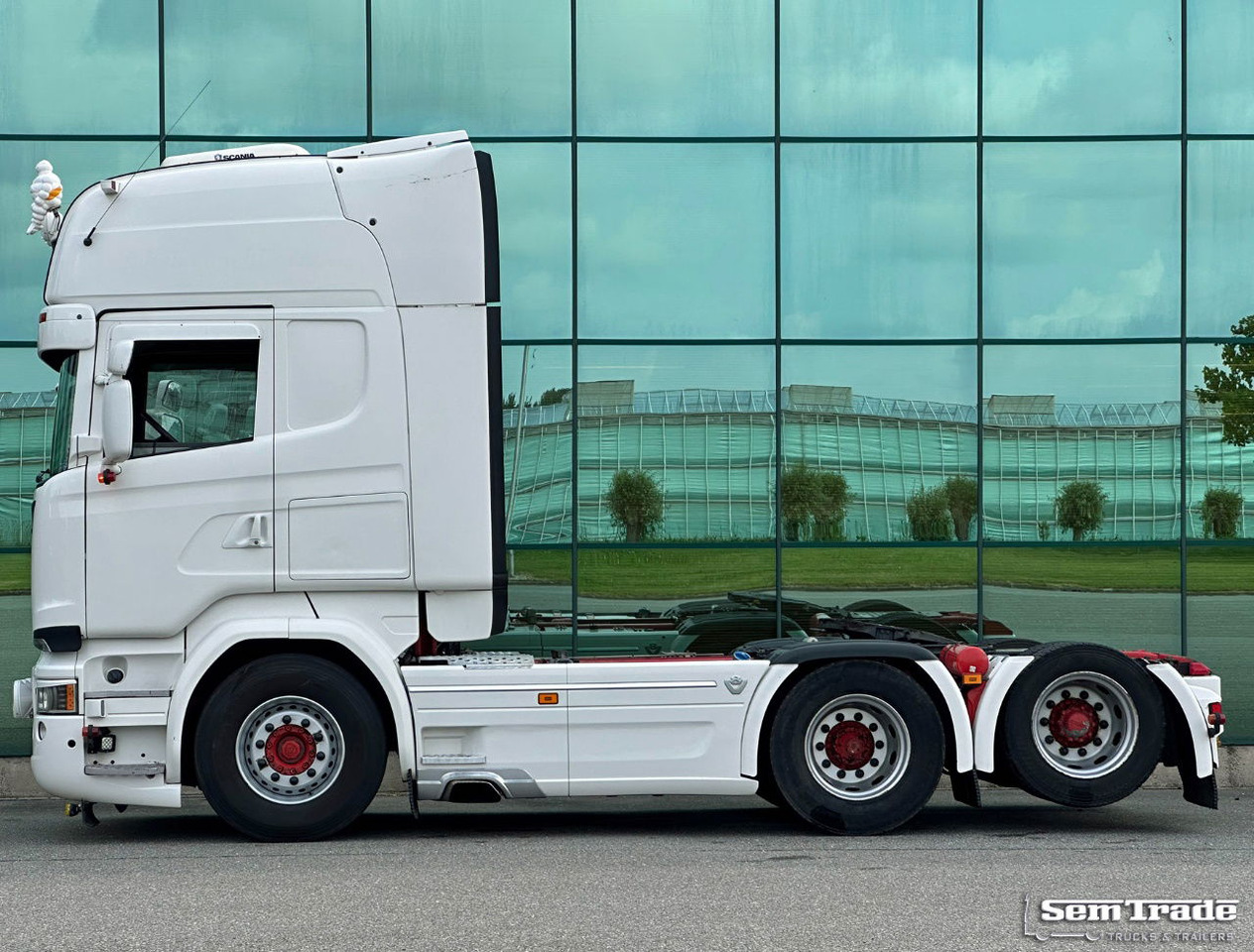 Scania R580 V8 Euro 6 Retarder Full Options Special Interior Super Condition - Tracteur routier: photos 2 Scania R580 V8 Euro 6 Retarder Full Options Special Interior Super Condition - Tracteur routier: photos 2