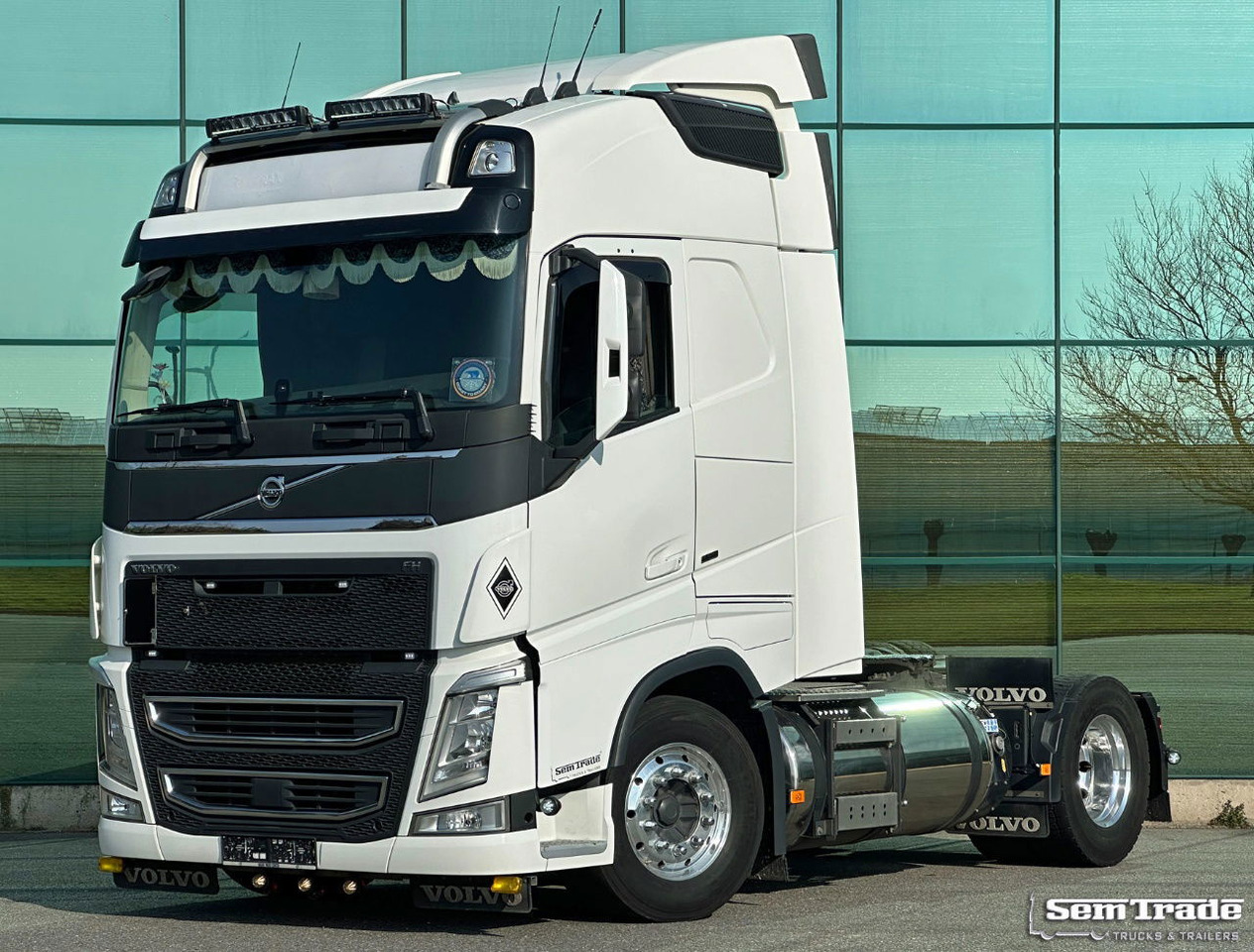 Volvo FH 13.460 Full AIR I-Park Cool Super Condition Belgium-Truck - Tracteur routier: photos 1 Volvo FH 13.460 Full AIR I-Park Cool Super Condition Belgium-Truck - Tracteur routier: photos 1
