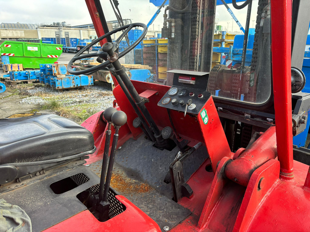 HYSTER H130F - Chariot élévateur: photos 3 HYSTER H130F - Chariot élévateur: photos 3