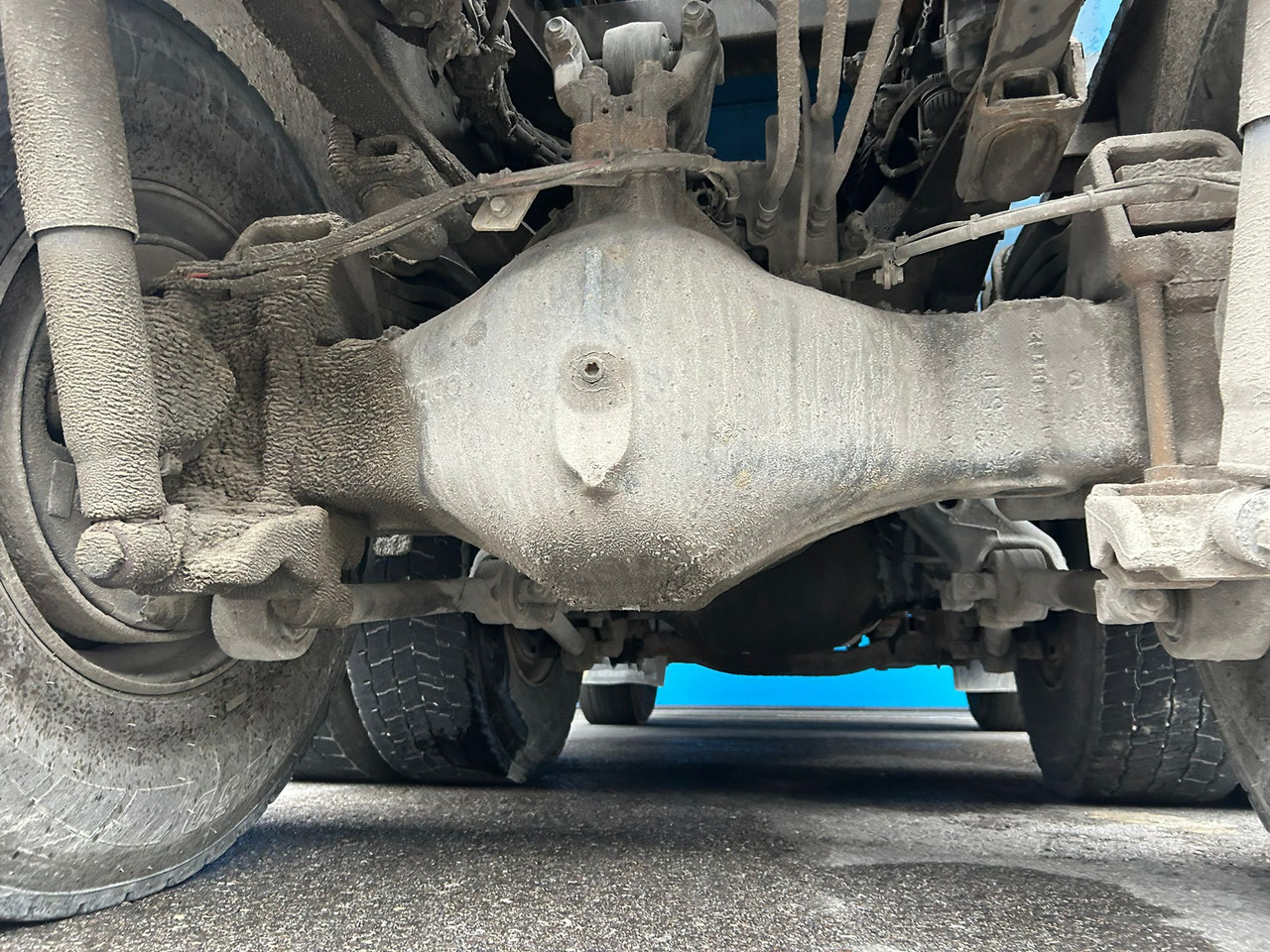 Tombereau Iveco Trakker 450: photos 6